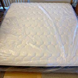 New King Mattress 