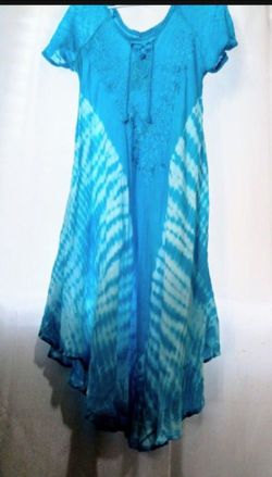 NWT- LONG BLUE FLOWY TIE DYE SUMMER DRESS ONE SIZE
