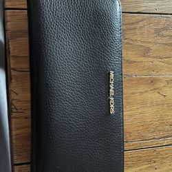 black leather michael kors wallet