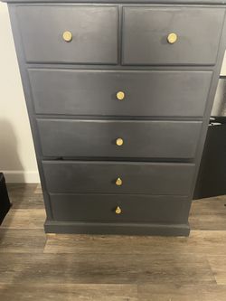 Jumbo Dresser