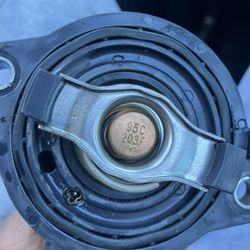 2015 DODGE DURANGO LIMITED THERMOSTAT BRANDNEW WORKING CONDITION 