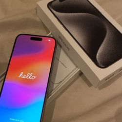 IPhone  15 Pro max Titanium Unlocked 