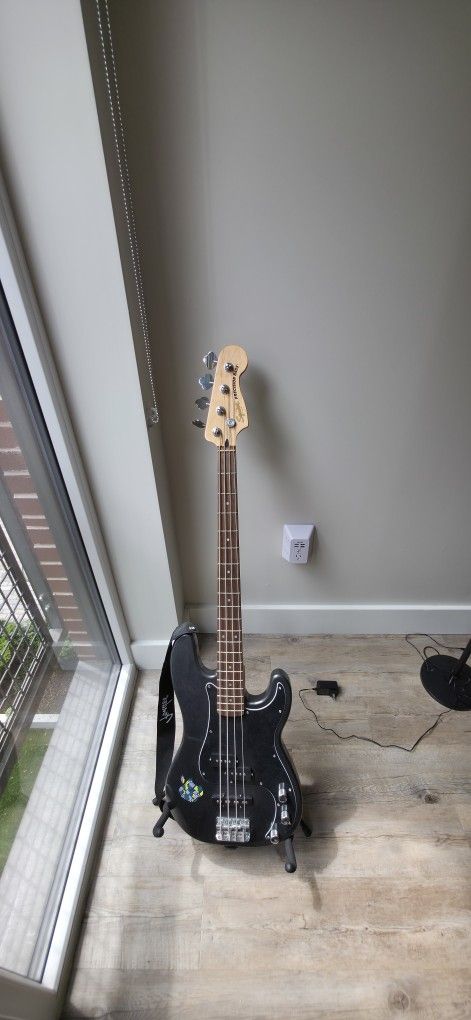 Fender Squire Bass Guitar For Sale