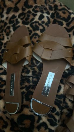 Zara sandal size 7