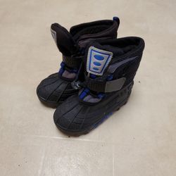 Little Kid Size 6 Snow Boots