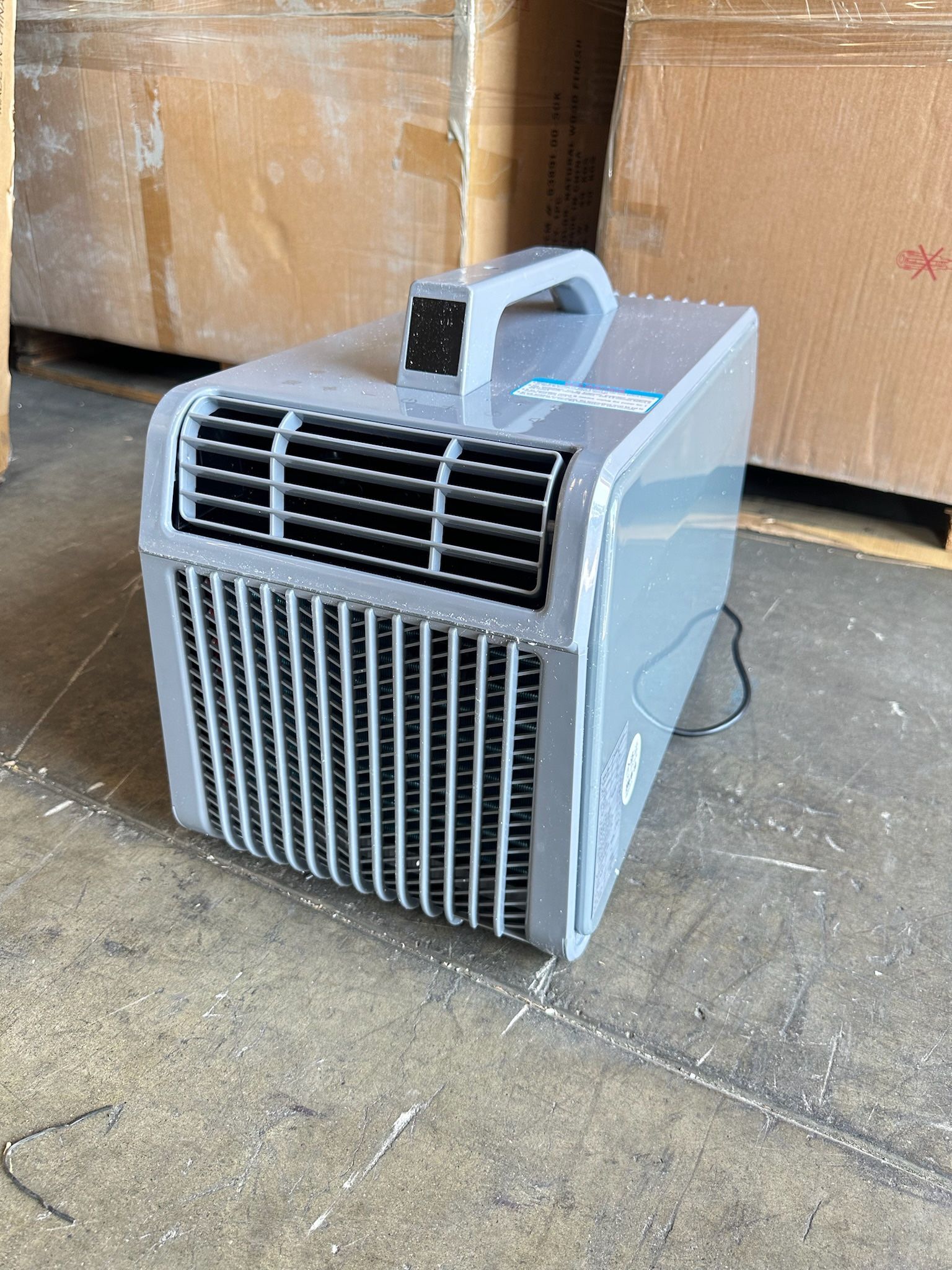 Portable AC Conditioner 5460BTU Cooling Outdoor Air Conditioner 600W Power Consumption