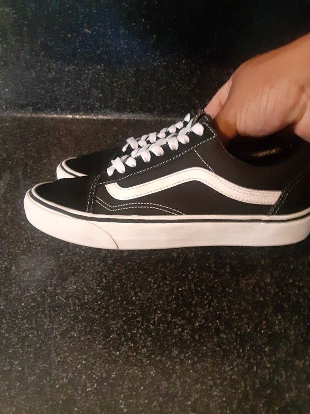 Vans mens 8 Good Condition