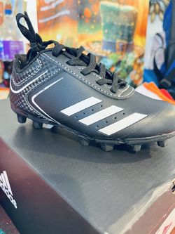 Boys Cleats