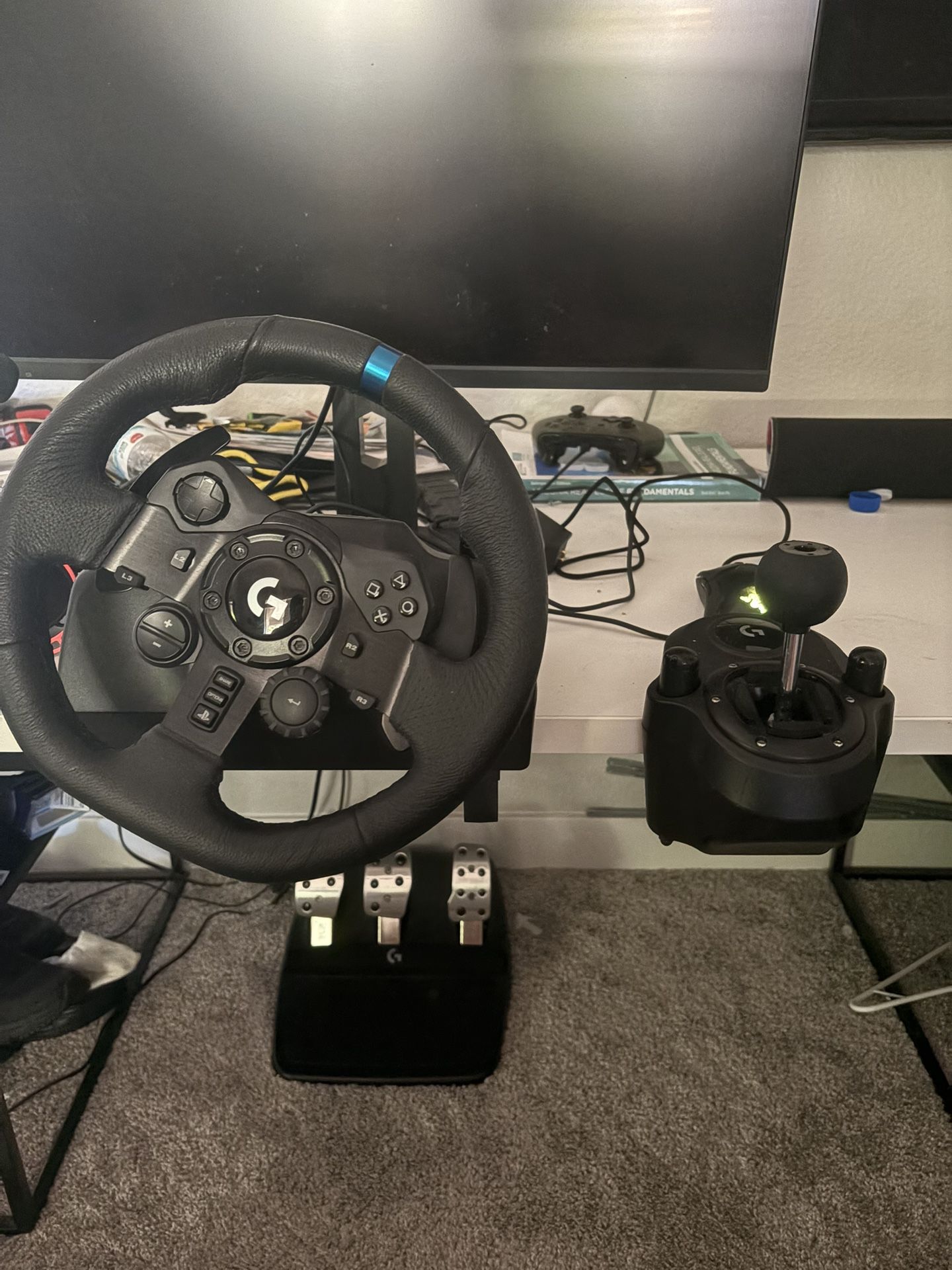 Logitech G29