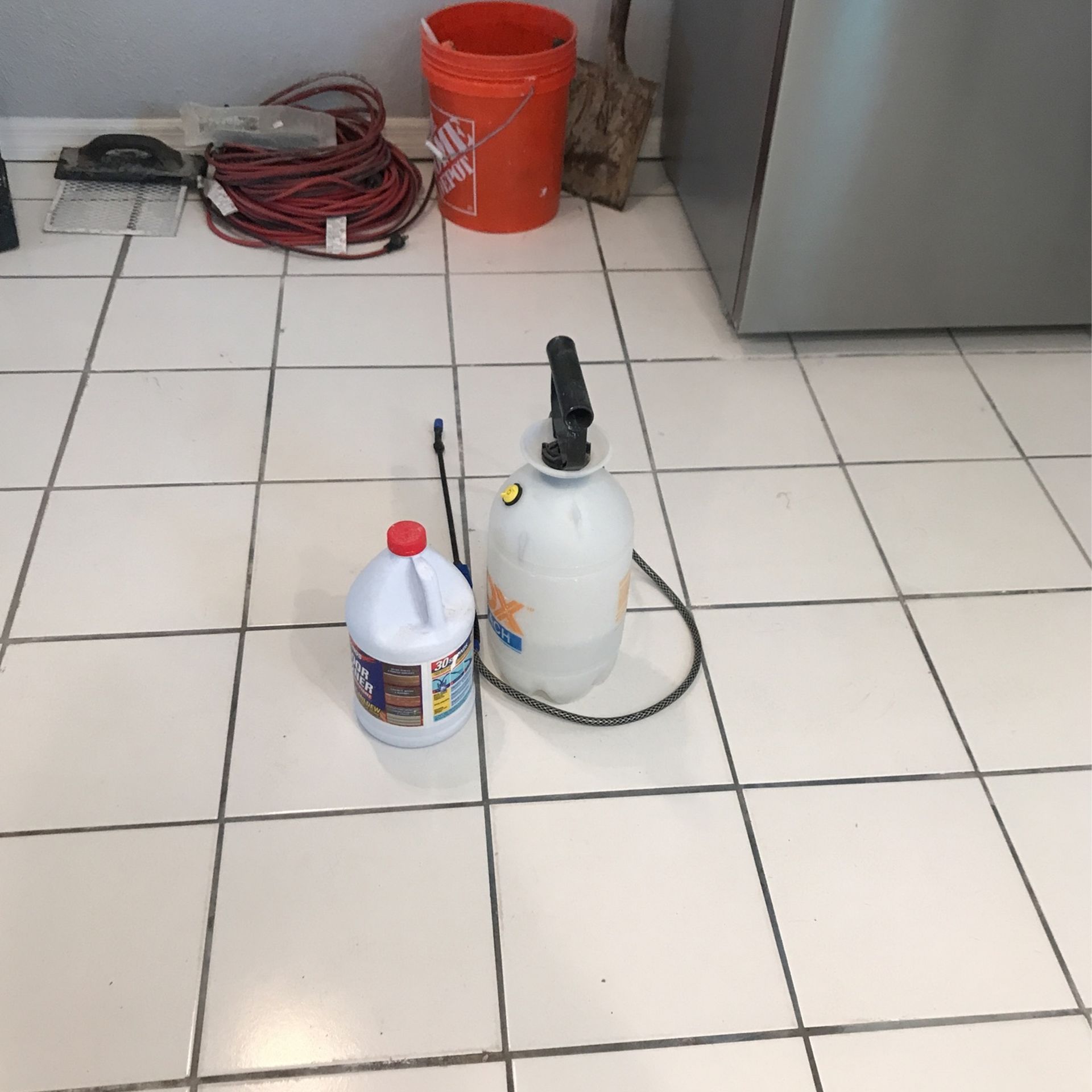 1.5 Gallon Pump Sprayer