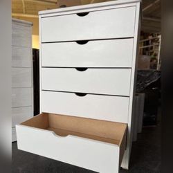 5 Drawer Dresser