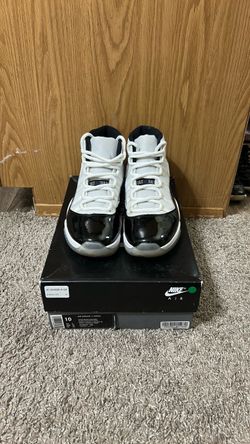 Air Jordan 11 Retro Concord Size 10