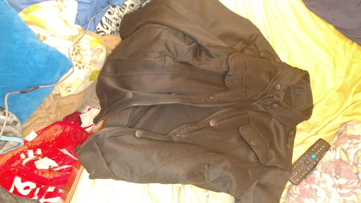 Black jacket never used