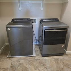 Washer & Dryer Set 