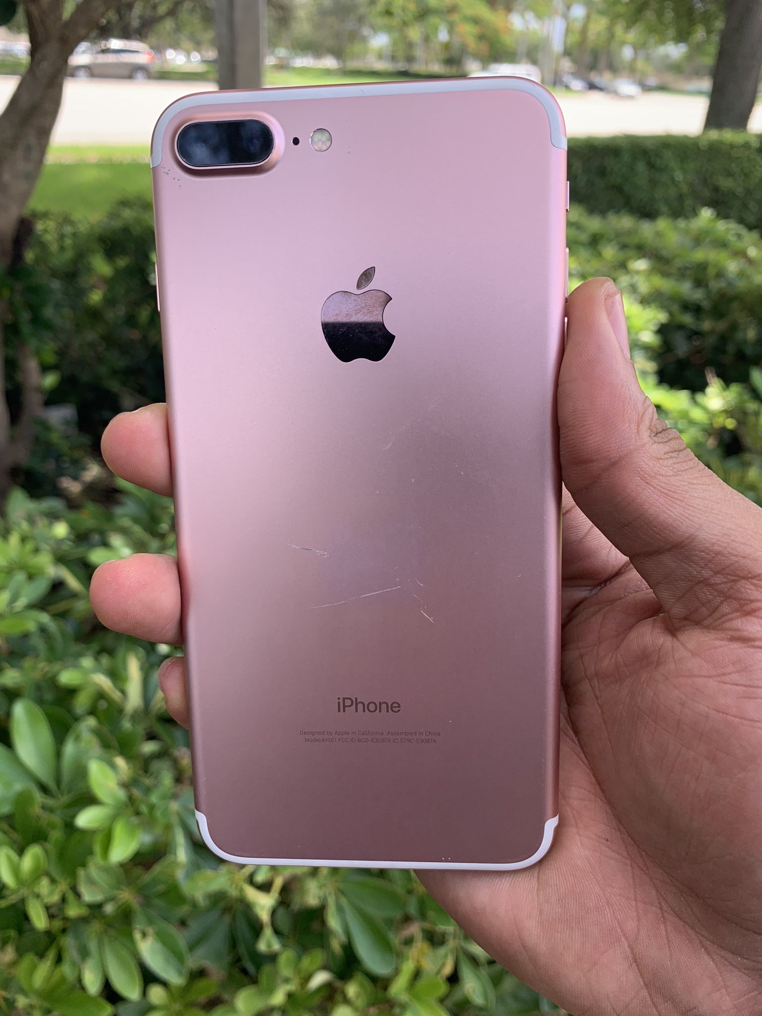 UNLOCKED IPHONE 7 PLUS / LOWEST PRICES