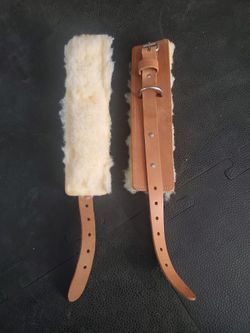 Leather ankle strap weights workout