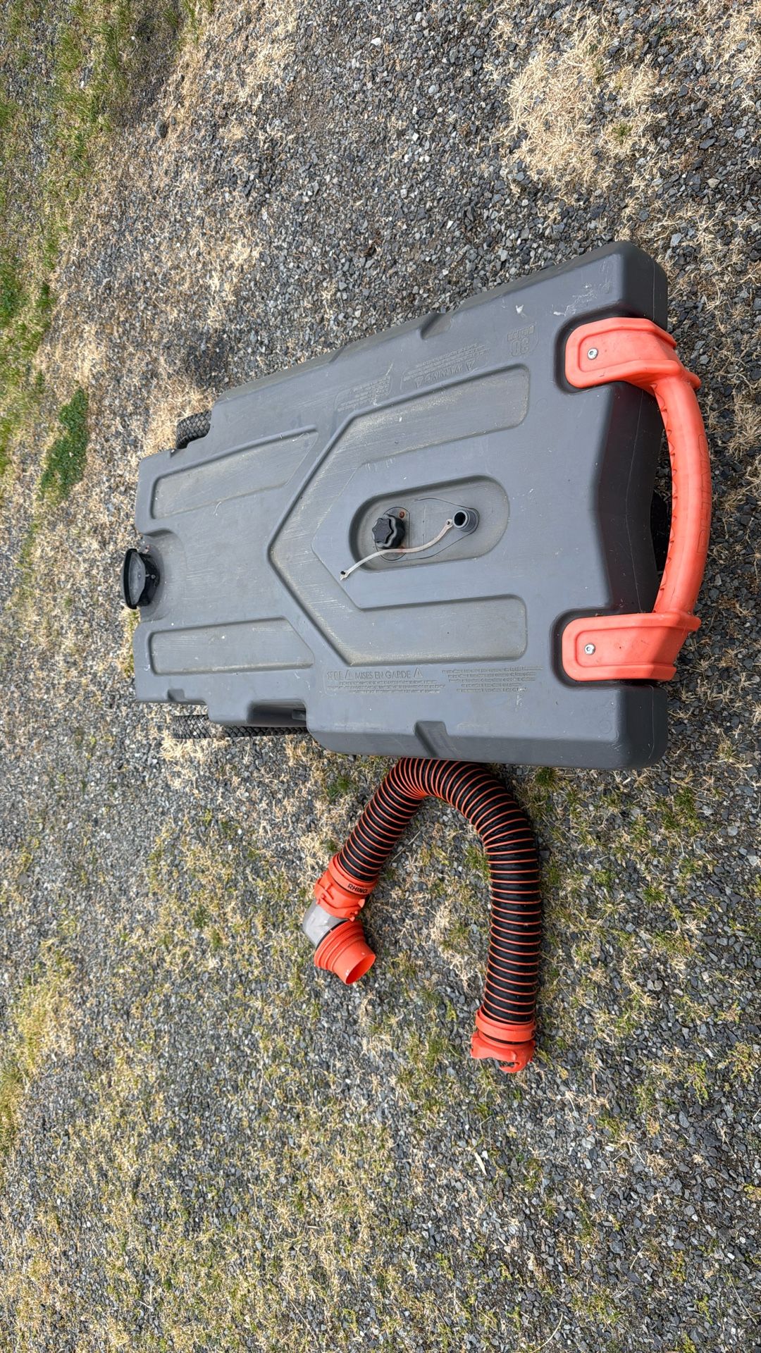 Rhino Dump Tank And Hose