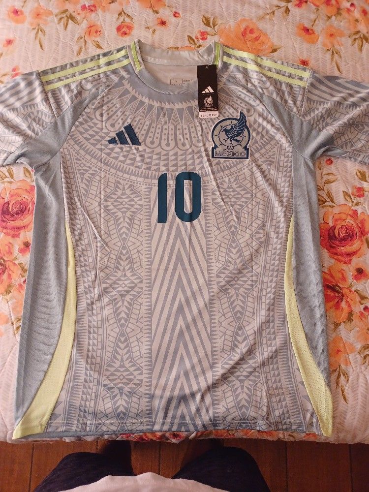 Men's adidas #10 Alexis Vega Green Mexico National Team 2024 Away Player Jersey