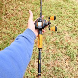 Lew's Mach Crush 7' MH Combo 1ST GEN Brand New