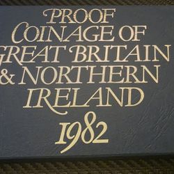 1982 Coinage of The United Kingdom + Northern Ireland Proof Set ( 8 Coins )