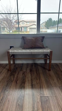 Entry Bench