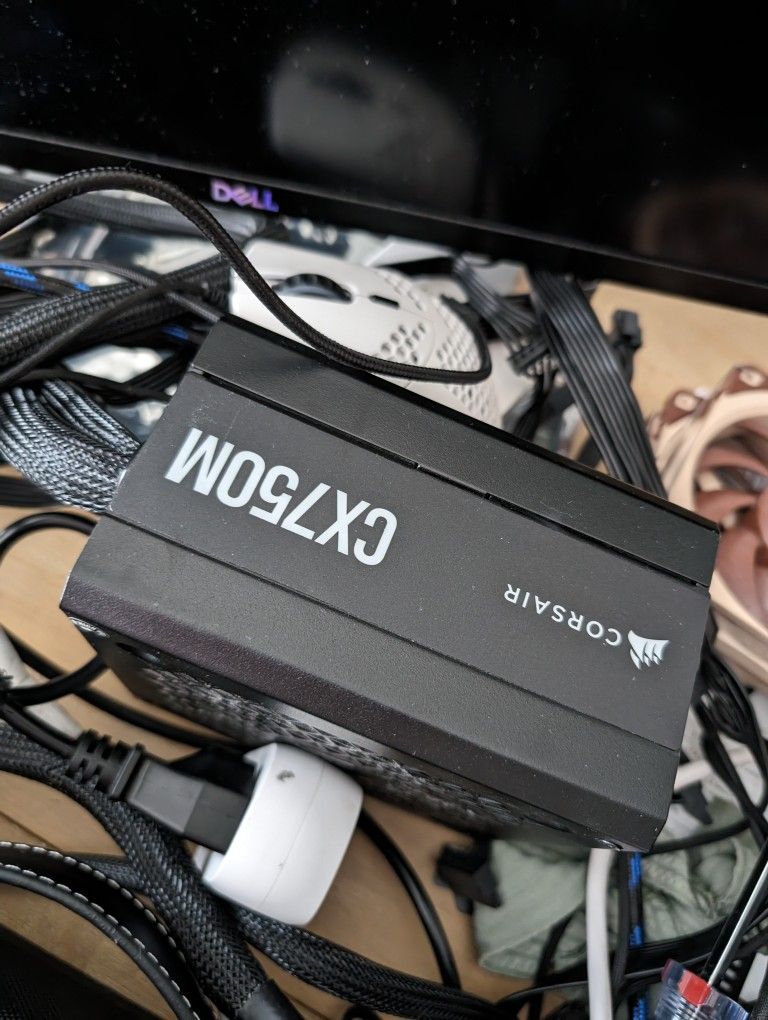 NZXT 210i Matte Black case