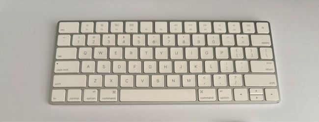 Apple Magic Keyboard & Apple Magic Mouse 2 - Wireless - Lightning