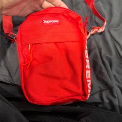 Supreme Shoulder Bag (SS18)
