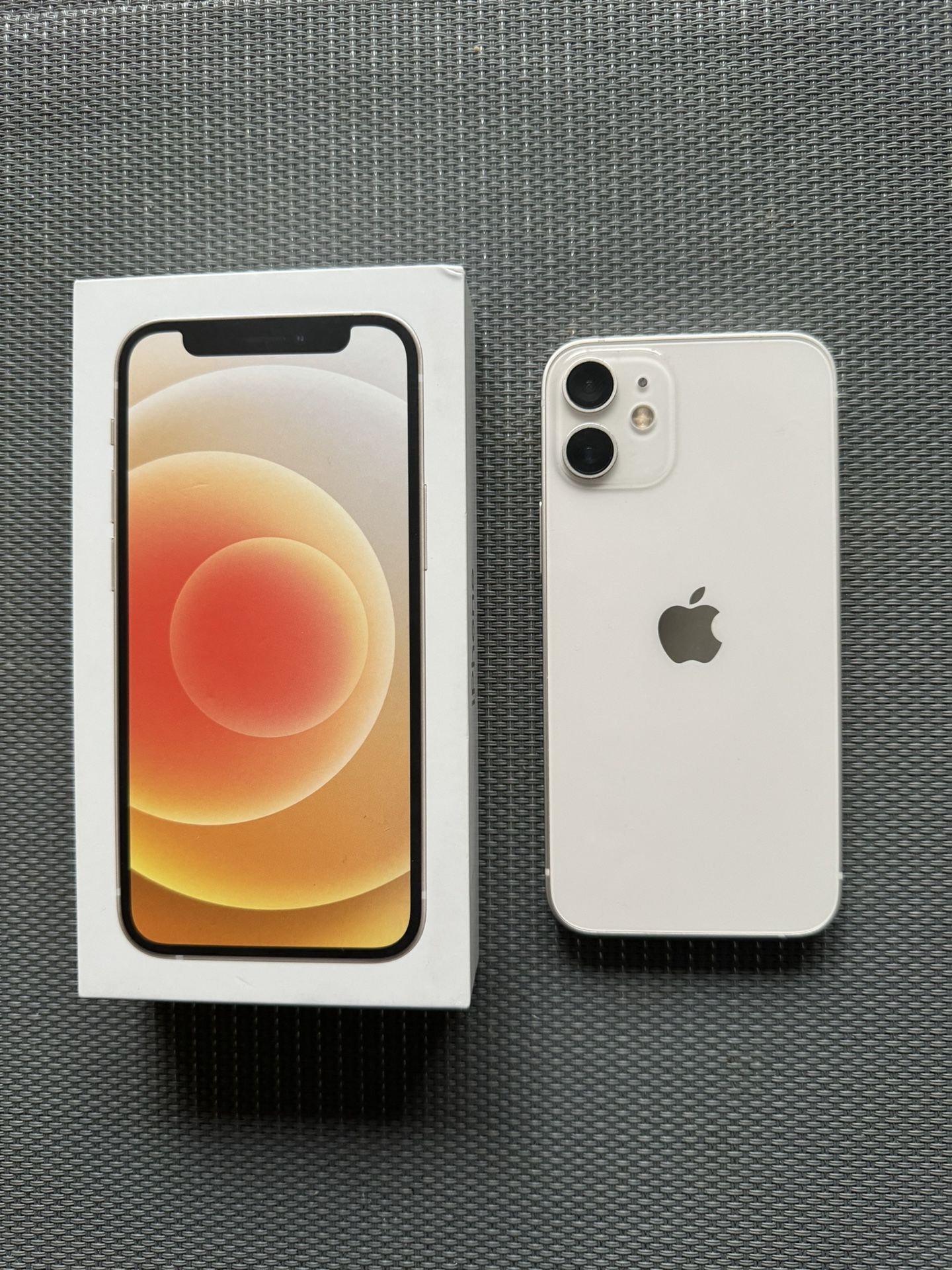 iPhone 12 Mini With 256gb. ATT for Sale in Kirkland, WA - OfferUp