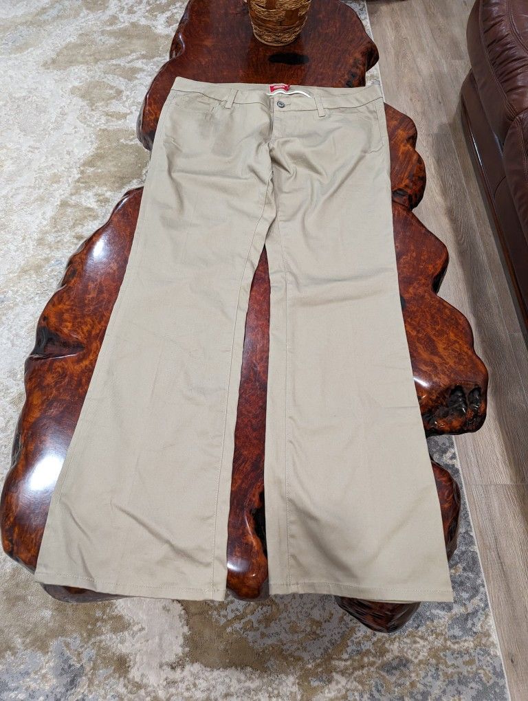 Dickies Women's Flat Front Stretch Cotton Blend Pants
Girls Size 17