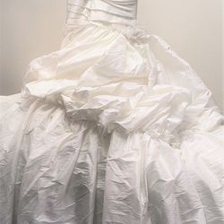 PRONOVIS (VBG) Couture Wedding Gown Size 12

