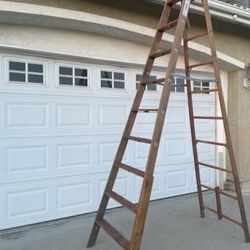 10 FT Heavy Duty Industrial Hard Wood Folding Ladder 