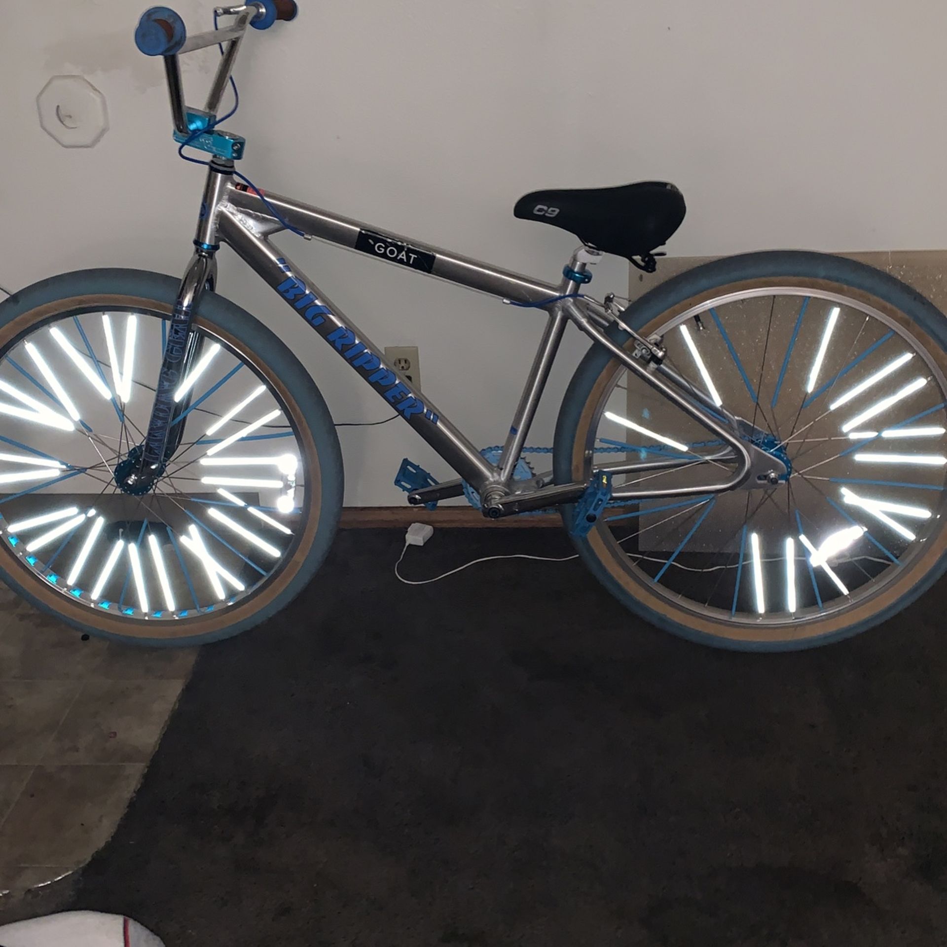 Fast Ripper Ball Burnished Big Ripper Blue Ball Burnished Sliver for Sale in Modesto, CA - OfferUp