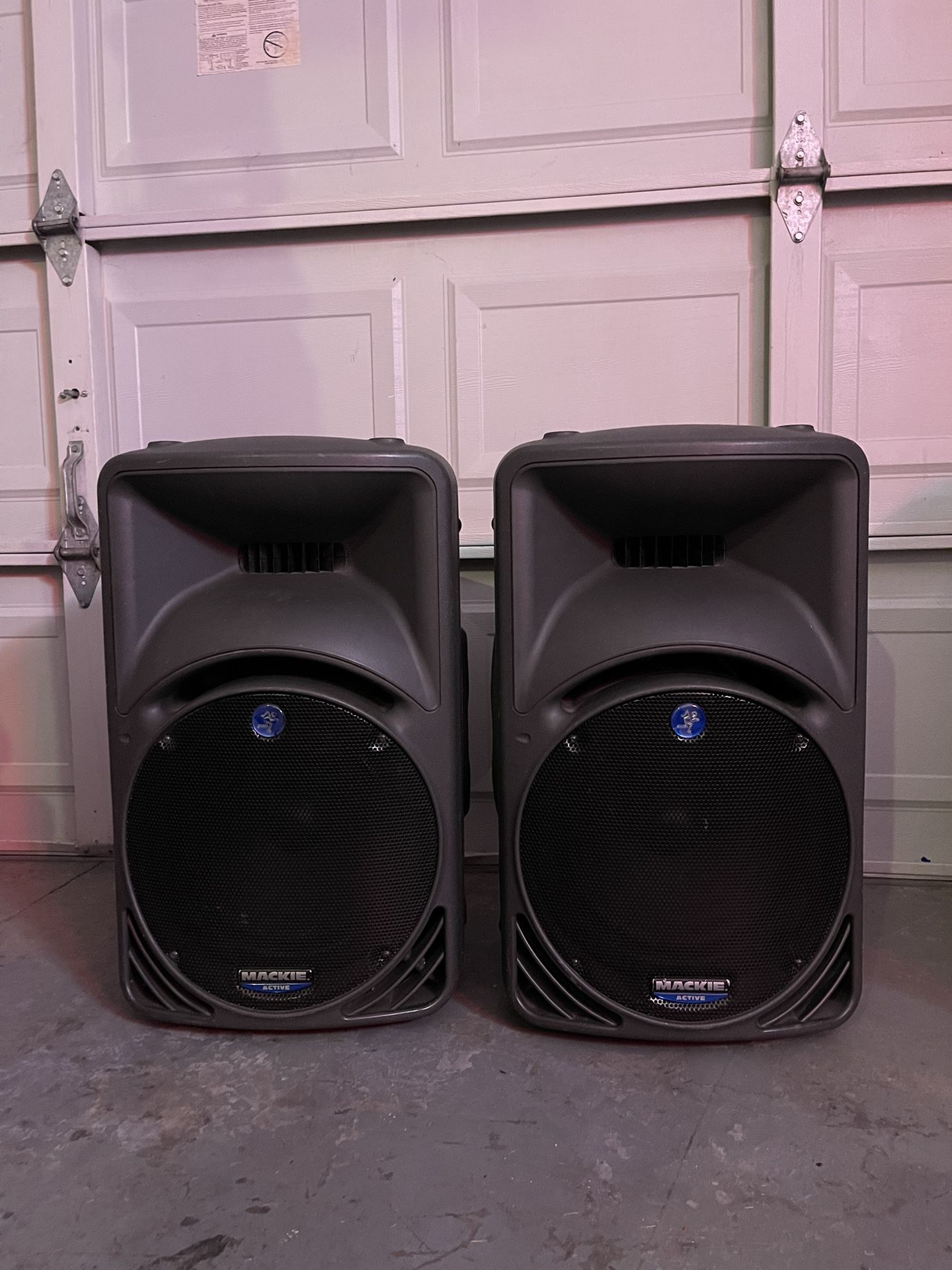 Mackie Active Speakers