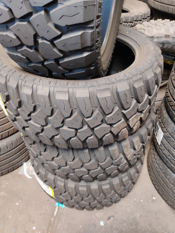 New Set Of Tires 33 1250 22 Lt 