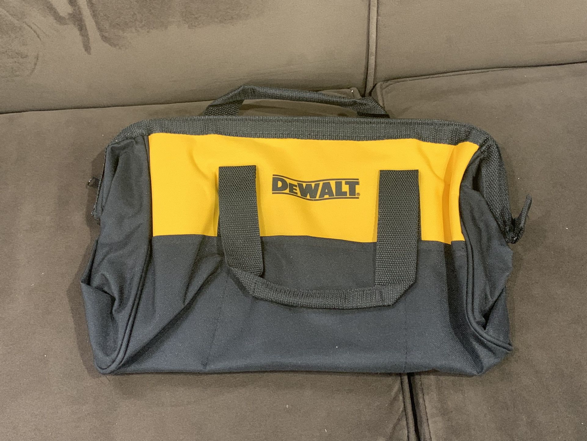 15 Inch Dewalt Tool Bag (bolsón Para Erramientas) 