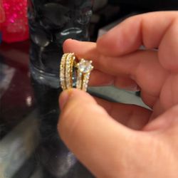 Selling The Ring As A Set 