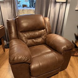 BROWN RECLINER COUCHES $300