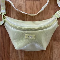 Ugg Cross Body