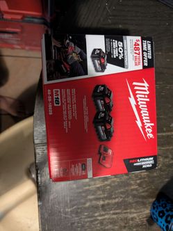 Milwaukee batteries 6ah  m18 and rapid charger