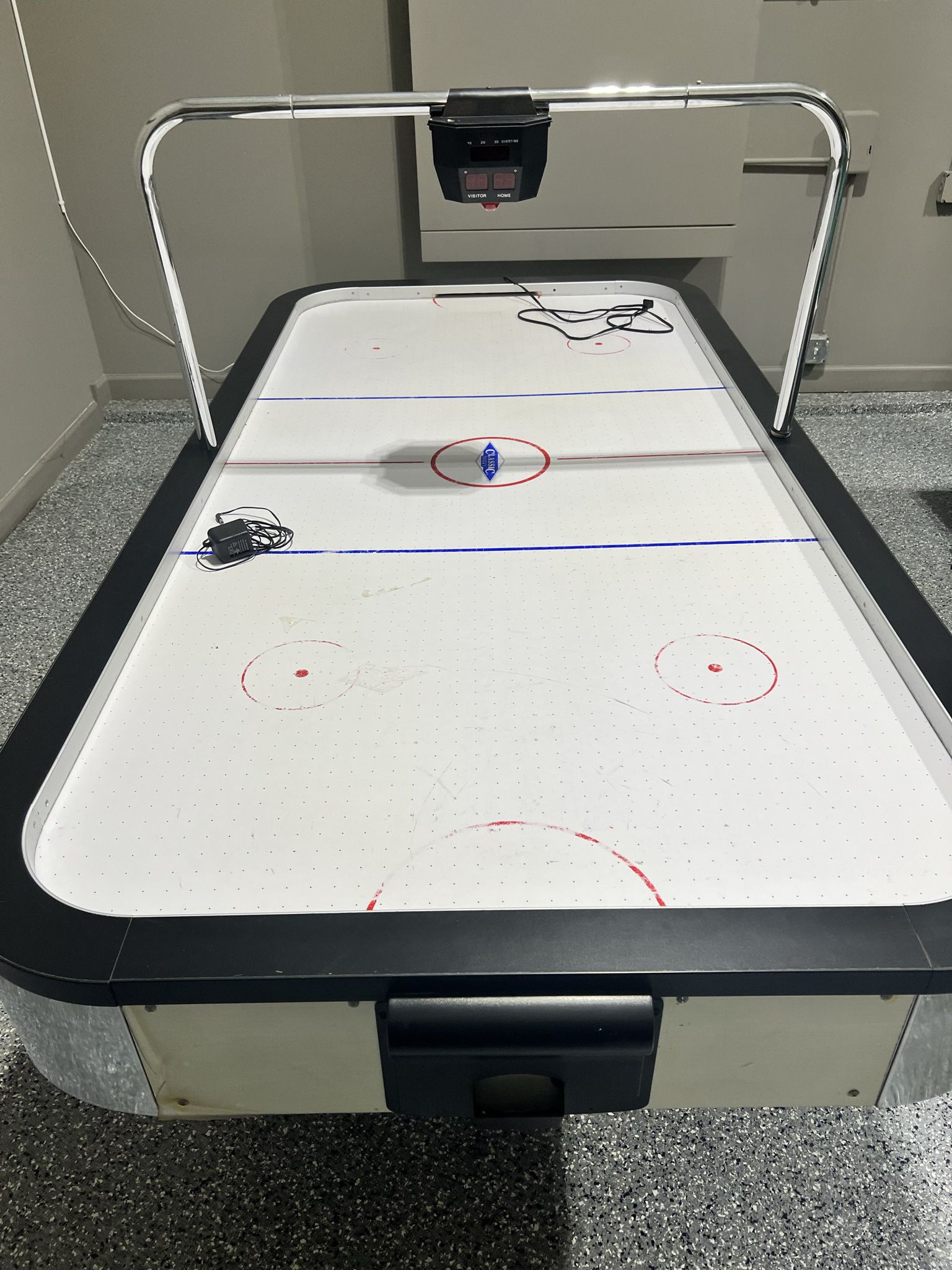 Classic Air Hockey Table With Scoreboard 