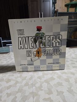 Avengers Emma Peel John Steed Doll Set