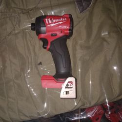 New Milwaukee M18 Fuel 4th Generation 1/4 Hex Impact Tool Only 