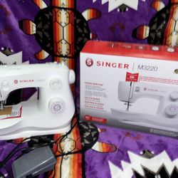Singer model M3220