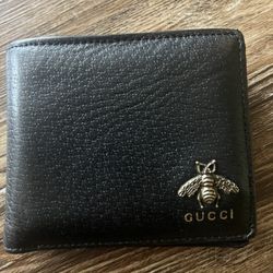 Authentic Gucci Wallet 