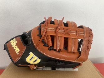 First baseman Mitt