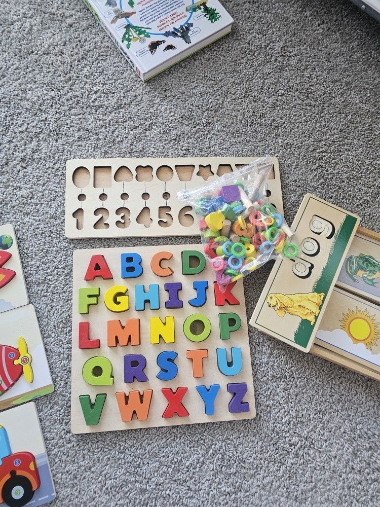 Jugetes montesory (todo x $50)