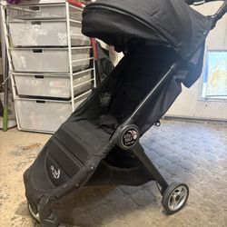 Baby Jogger - Stroller 