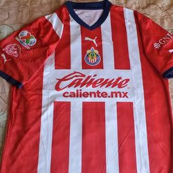 Chivas De Guadalajara Home Jersey 2022/23