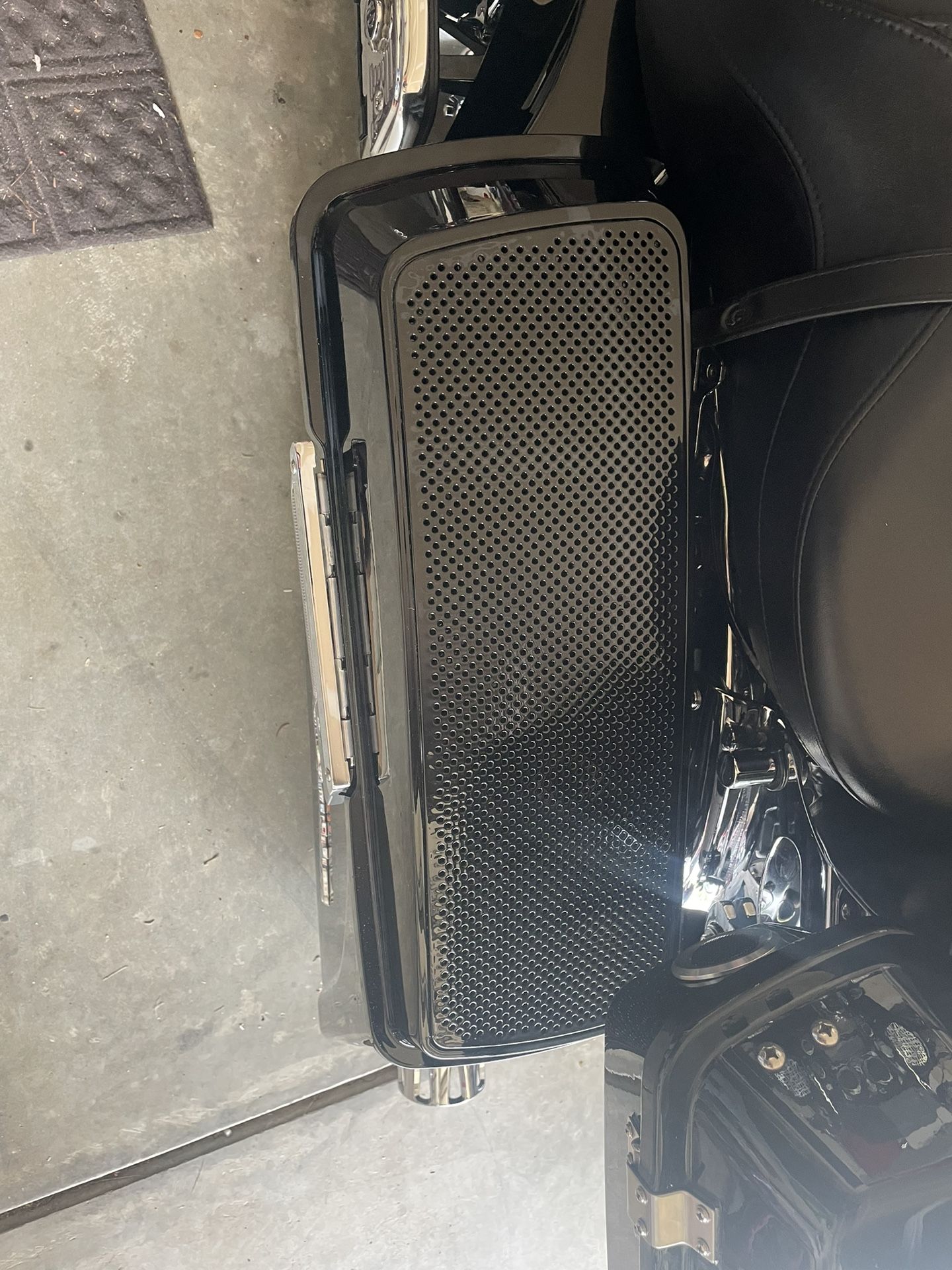 Double Speaker Lid for Harley’s 2009 - 2013
